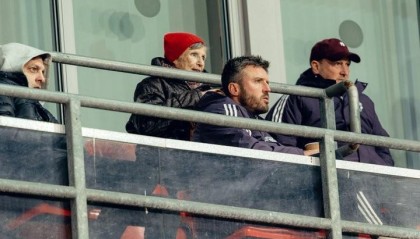 邮报：卡里克一上任就看青训比赛，阿莫林14个月从未认真看过