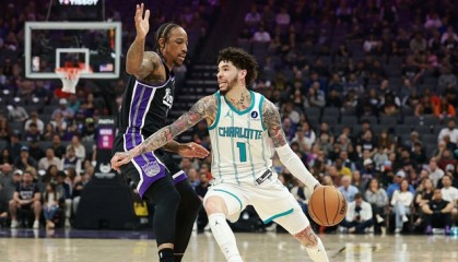 开云平台-德罗赞高效空砍39分里程碑 国王不敌黄蜂|北京|鲍尔|迈尔斯-布里奇斯|迈尔斯·布里奇斯|萨克拉门托国王队_新浪体育_新浪新闻