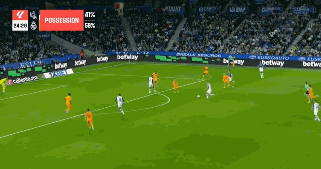 1726349343540047483.gif 苏希奇门框.gif